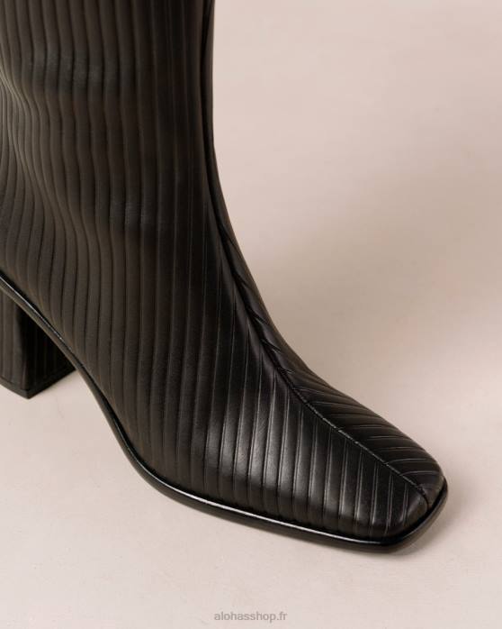 femmes noir plissé P64N41 Alohas East plissé - bottes en cuir noir