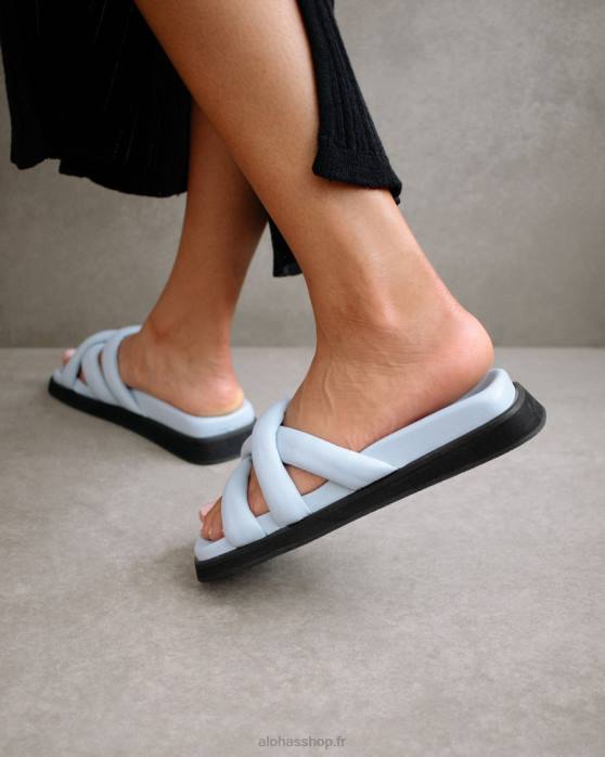 femmes bleu bébé P64N218 Alohas slip on cross - sandales en cuir bleu