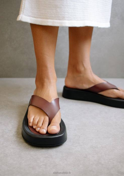 femmes bordeaux foncé P64N447 Alohas couvert - sandales en cuir rouge
