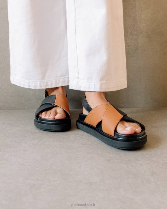 femmes bronzage noir bicolore P64N125 Alohas marshmallow - sandales à brides croisées noires et marron