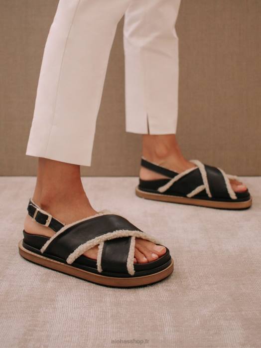 femmes noir P64N112 Alohas marshmallow - sandales noires en cuir et shearling