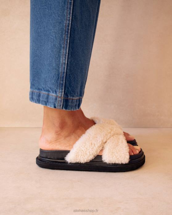 femmes noir P64N504 Alohas nuage - pantoufles en peau lainée blanche