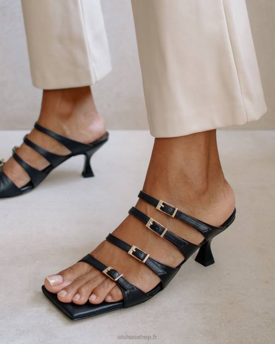 femmes noir P64N516 Alohas piquant - sandales en cuir noir