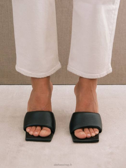femmes noir P64N558 Alohas bouffi - mules en cuir noir