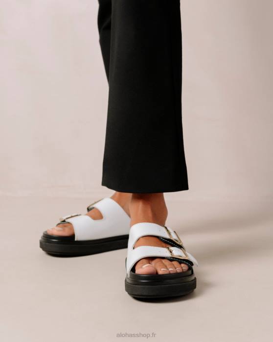 femmes noir blanc brillant/blanc P64N415 Alohas bride à boucle - sandales en cuir noir et blanc