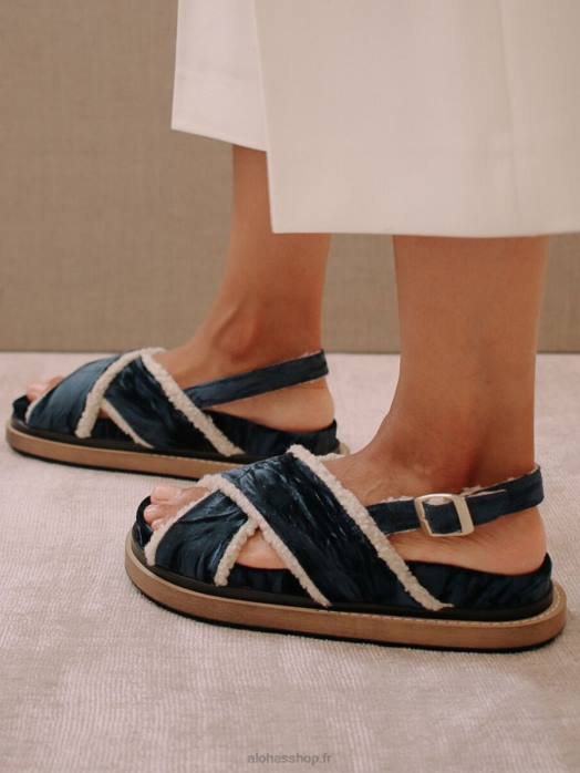 femmes velours bleu P64N113 Alohas marshmallow - sandales en velours bleu et shearling