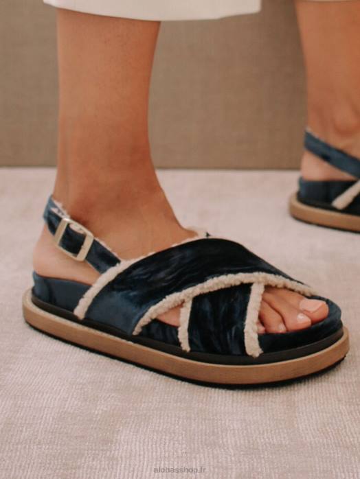 femmes velours bleu P64N113 Alohas marshmallow - sandales en velours bleu et shearling