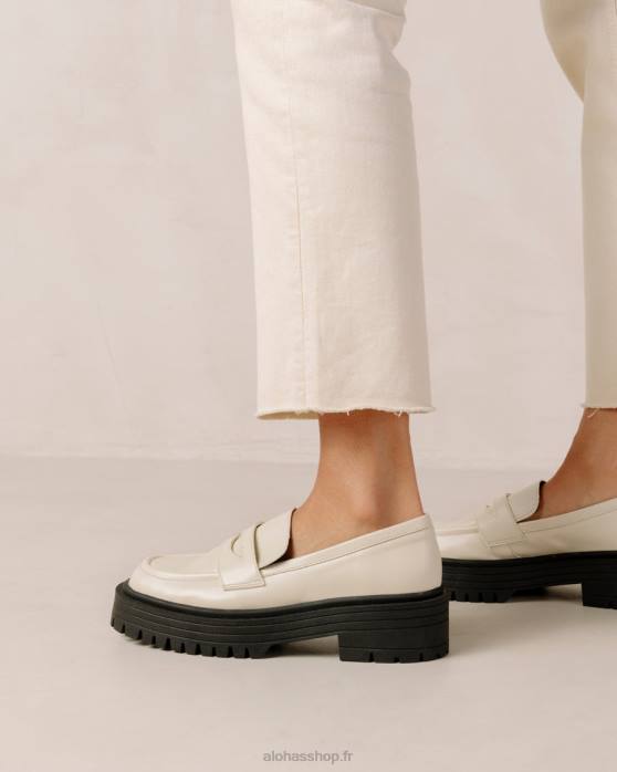 femmes blanc chaud P64N142 Alohas masque - mocassins en cuir vegan blanc