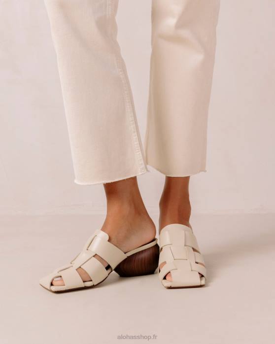 femmes crème P64N381 Alohas rubis - mules en cuir tressé blanc